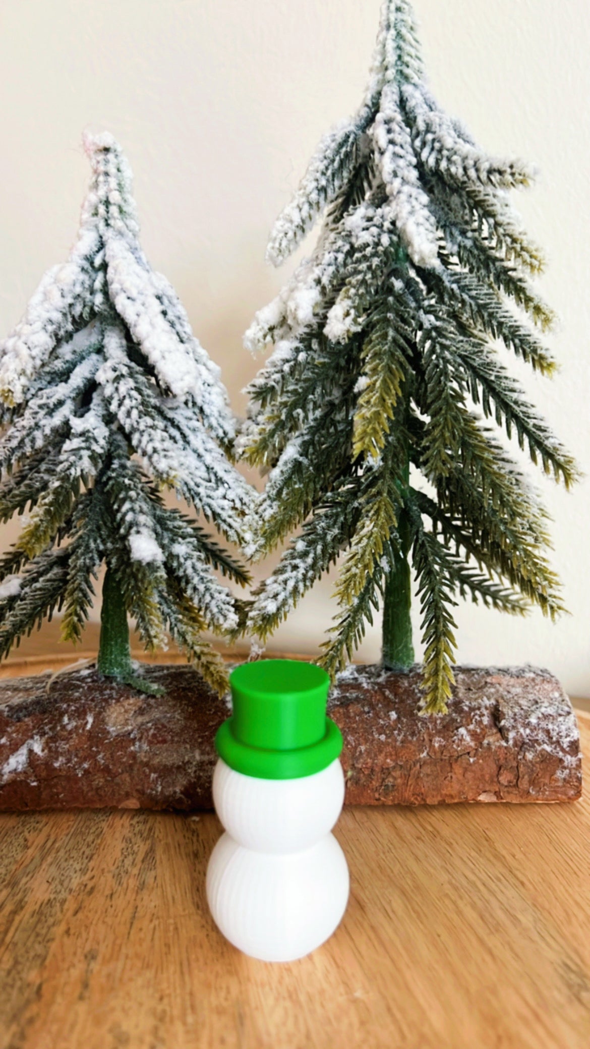 Sneeuwman Groen Kerstfiguurtje